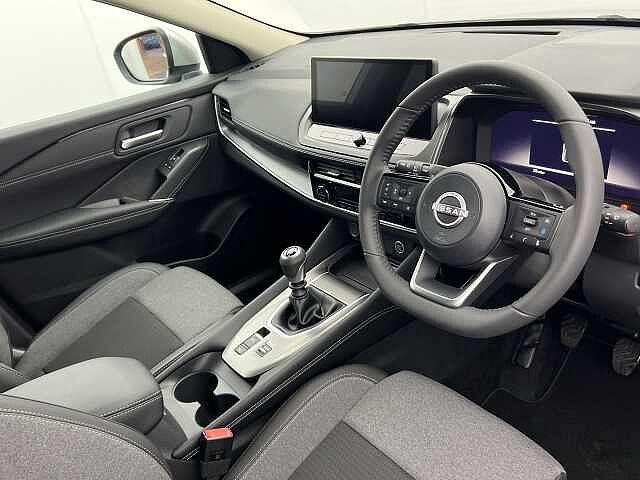 Nissan QASHQAI DiG-T MH N-Connecta