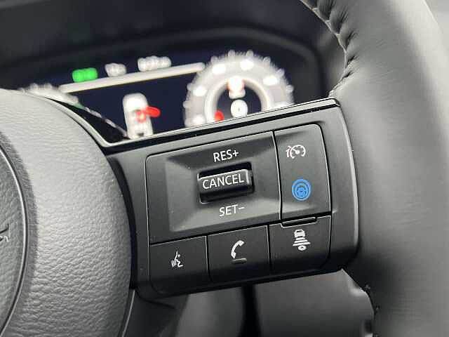 Nissan QASHQAI DiG-T MH N-Connecta