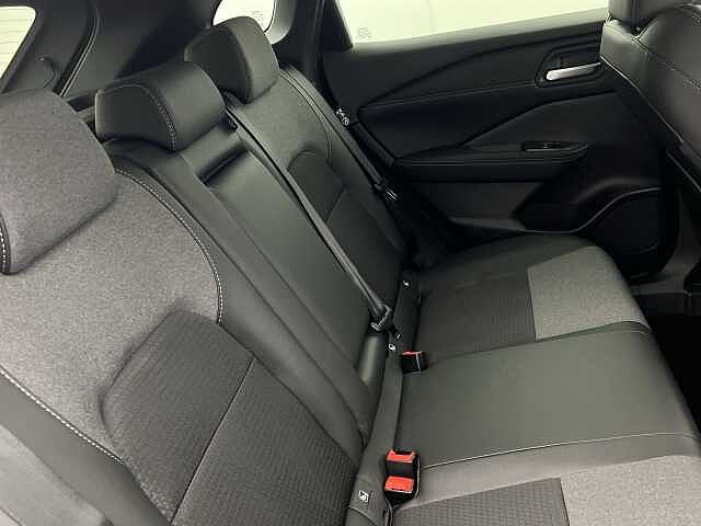 Nissan QASHQAI DiG-T MH N-Connecta