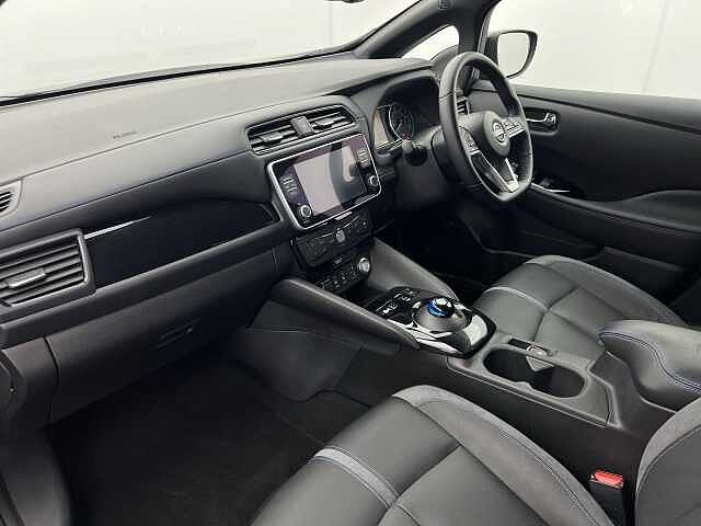 Nissan LEAF 39kWh Tekna