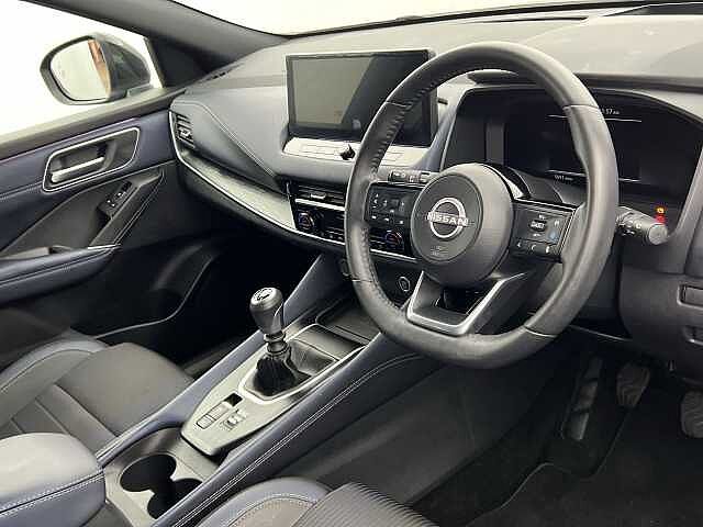 Nissan QASHQAI DiG-T MH Tekna