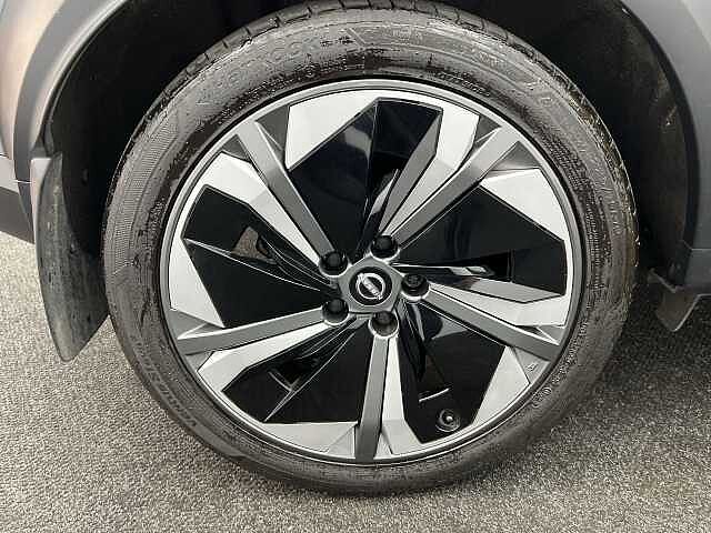 Nissan JUKE Hybrid Tekna+