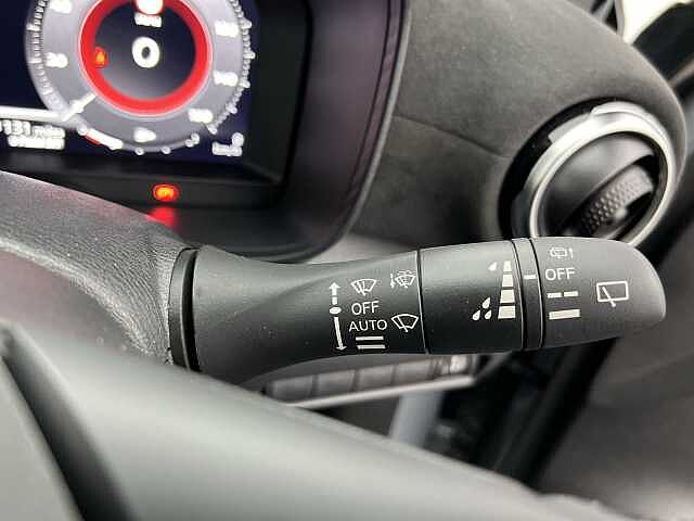 Nissan JUKE Hybrid Tekna+