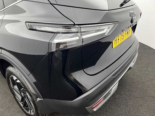 Nissan QASHQAI DiG-T MH N-Connecta