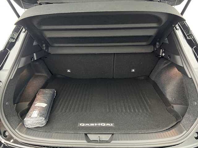 Nissan QASHQAI DiG-T MH N-Connecta