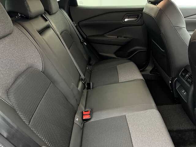 Nissan QASHQAI DiG-T MH N-Connecta