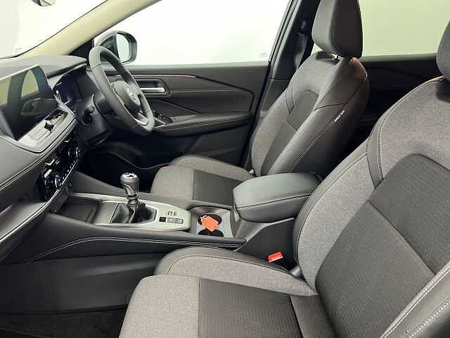 Nissan QASHQAI DiG-T MH N-Connecta