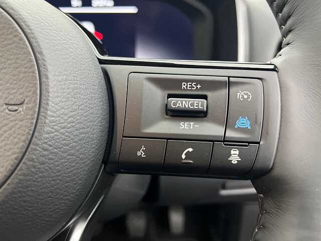 Nissan QASHQAI DiG-T MH N-Connecta