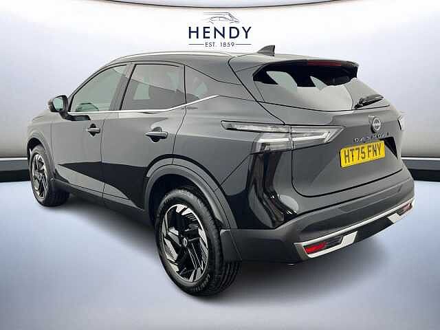 Nissan QASHQAI DiG-T MH N-Connecta