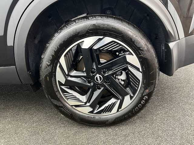 Nissan QASHQAI DiG-T MH N-Connecta