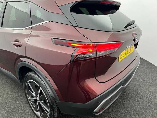 Nissan QASHQAI DiG-T MH Tekna