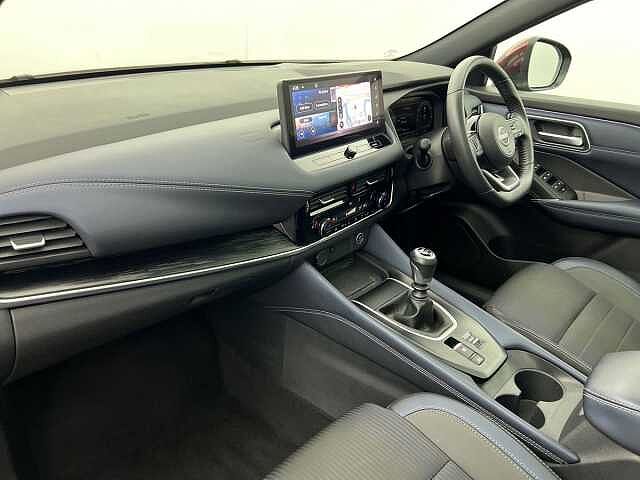 Nissan QASHQAI DiG-T MH Tekna