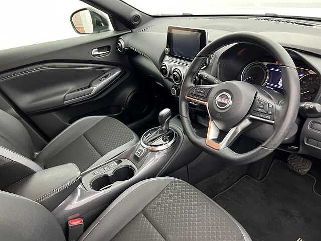 Nissan JUKE Hybrid N-Connecta