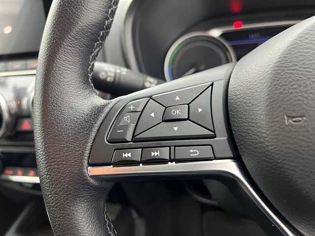 Nissan JUKE Hybrid N-Connecta