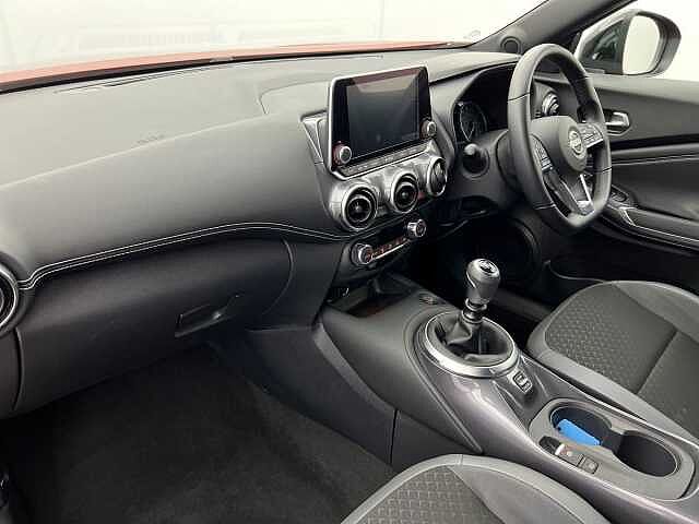 Nissan JUKE DiG-T 114 N-Connecta