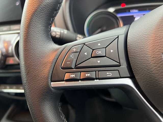 Nissan JUKE Hybrid N-Connecta