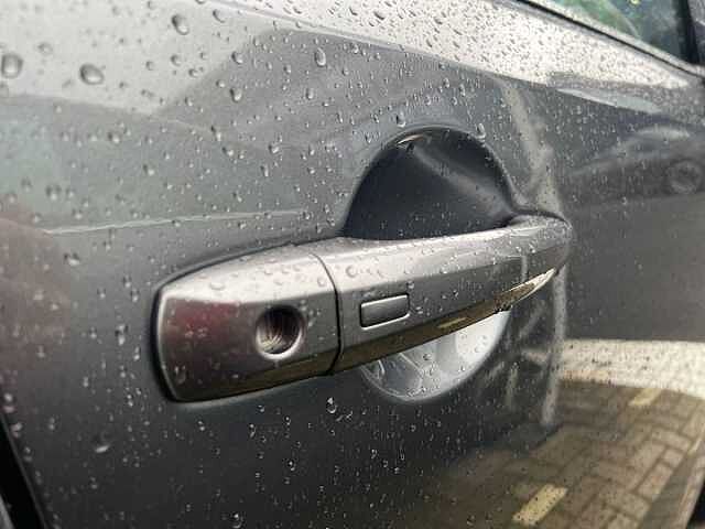 Nissan QASHQAI DiG-T MH N-Connecta