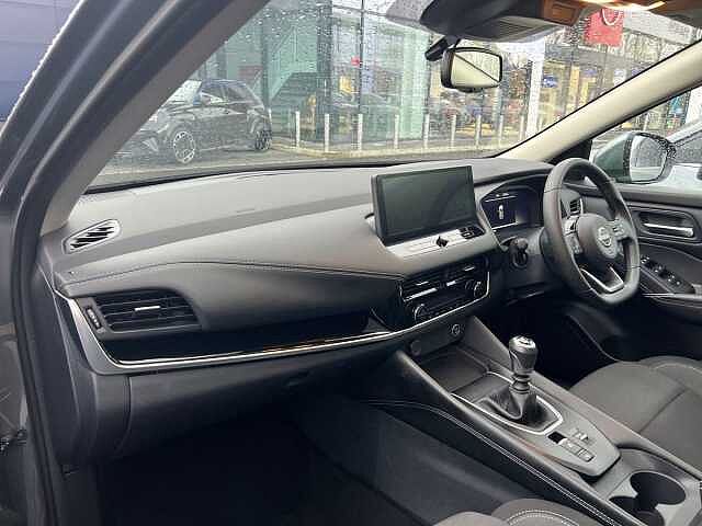 Nissan QASHQAI DiG-T MH N-Connecta