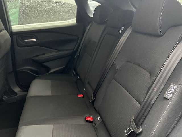 Nissan QASHQAI DiG-T MH N-Connecta