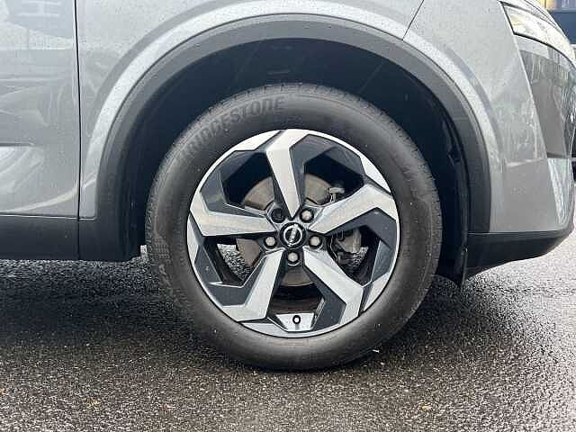 Nissan QASHQAI DiG-T MH N-Connecta