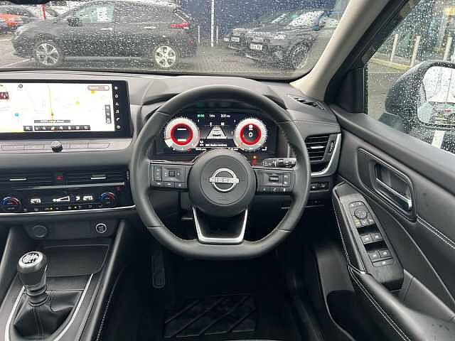 Nissan QASHQAI DiG-T MH N-Connecta