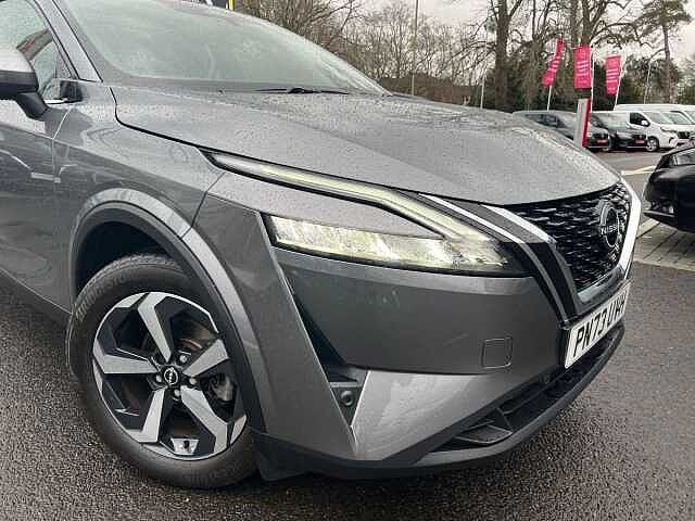 Nissan QASHQAI DiG-T MH N-Connecta