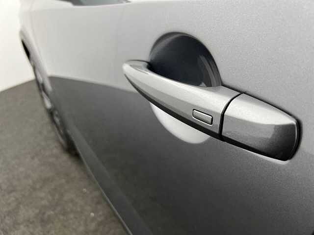 Nissan QASHQAI DiG-T MH Tekna